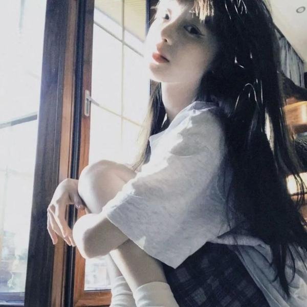 莱斯莉·琼斯：时间机器